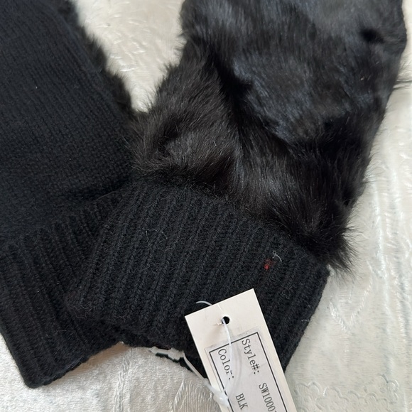 Spyder BEANIE, GLOVE, COWLNECK SCARF - Black - Picture 6 of 15
